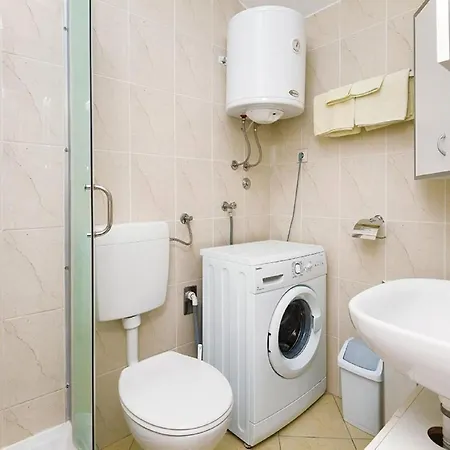 Lägenhet Moderne Mit Jacuzzi By Interhome Ližnjan