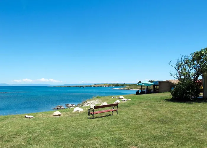 Appartement Moderne Mit Jacuzzi By Interhome