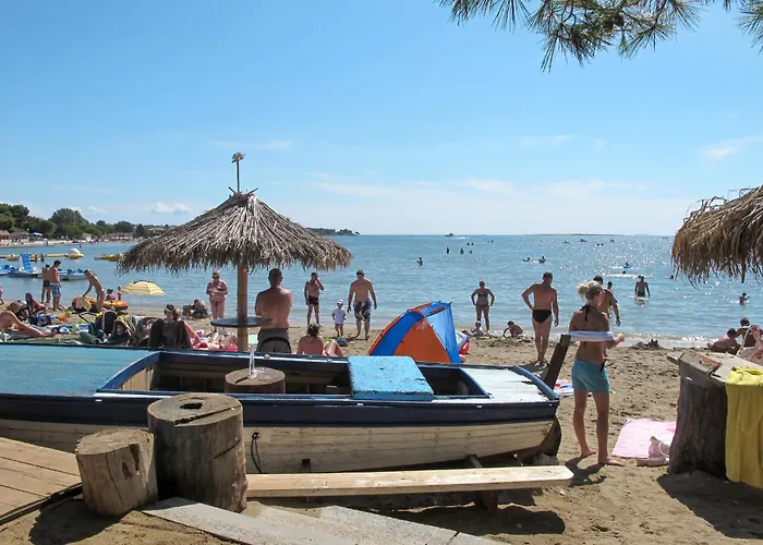 Moderne Mit Jacuzzi By Interhome Lägenhet *